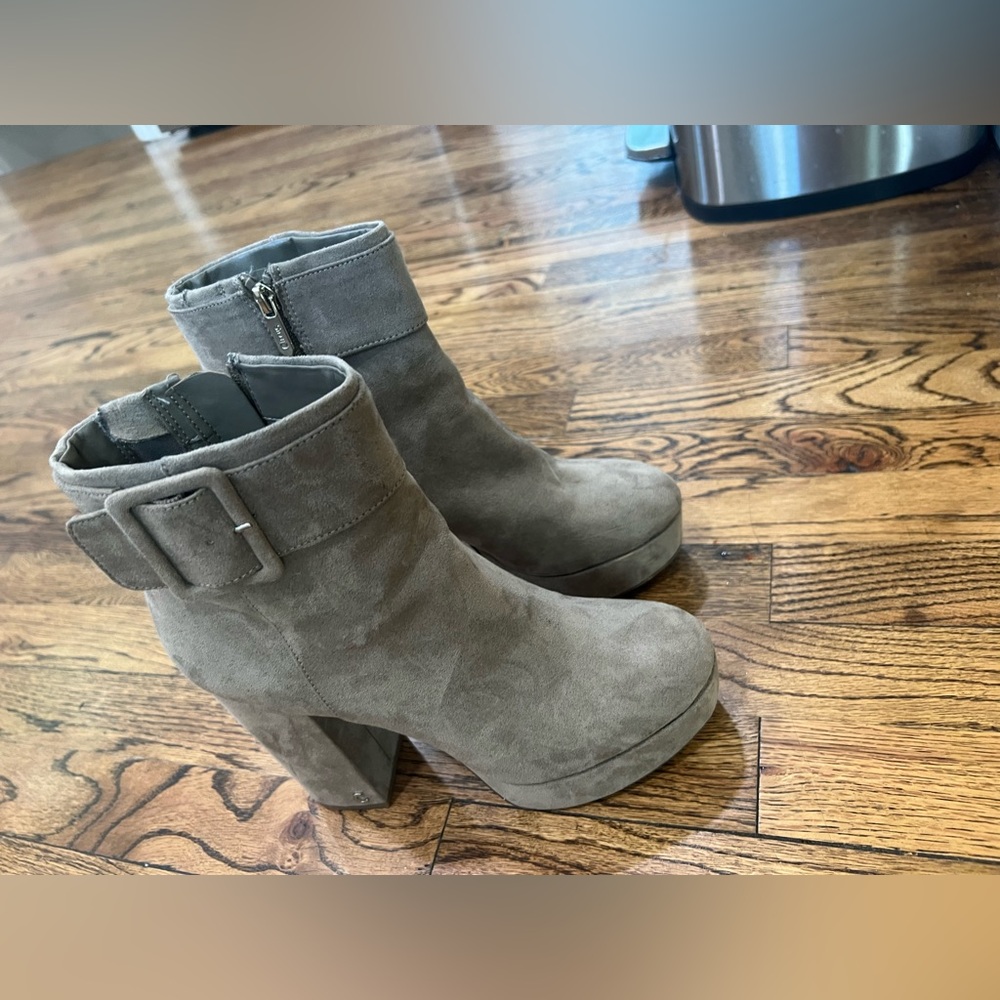 Sam Edelman Circus Platform heel/booties. Worn 1 time. So so cute.